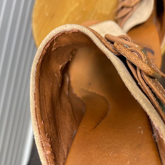 Lucky Brand Latrice Wedge Sandals with Open Toe - Picture 9 of 14